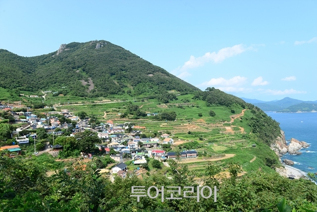 해안누리길 다랭이길 / 한국관광공사 제공