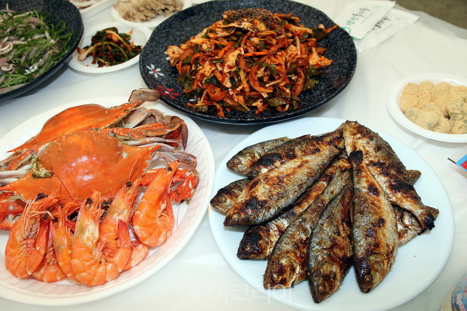 서천 홍원항 자연산 전어꽃게 축제