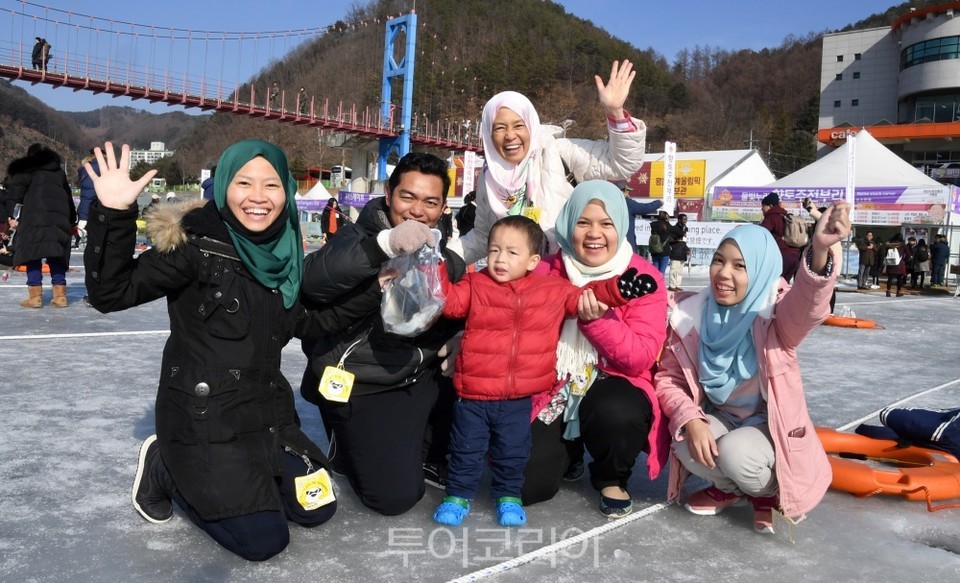 2019년 화천산천어축제장을 찾은 외국인 관광객