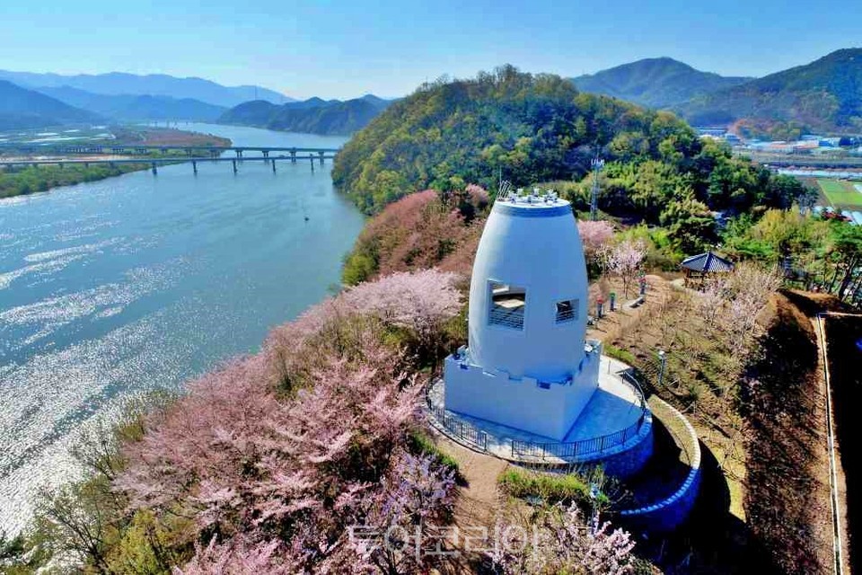 벚꽃명소 '성산 봉화산'의 봄  풍경